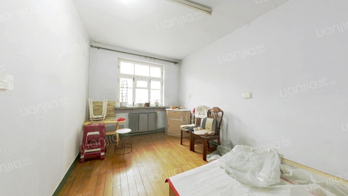 朝凤小区聚宝住宅二手房实景图