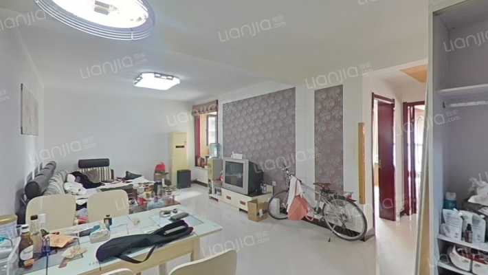 人和三期二手房实景图