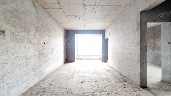 南湖俊园二手房实景图