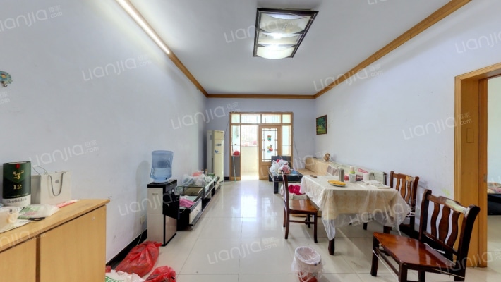 康泰西路8号院二手房实景图