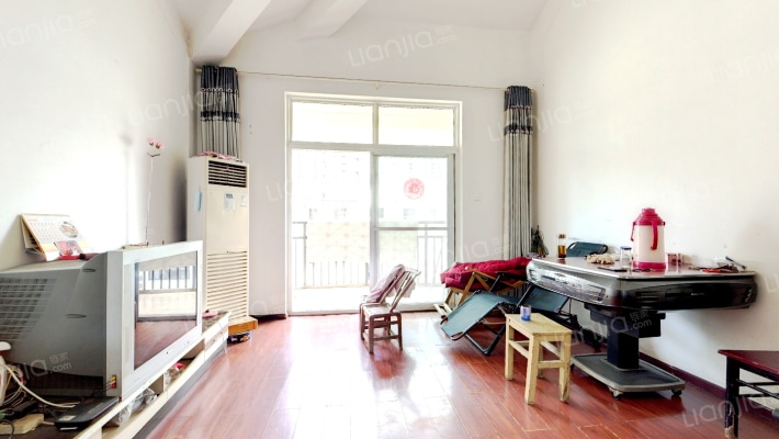 万家湖社区C区二手房实景图