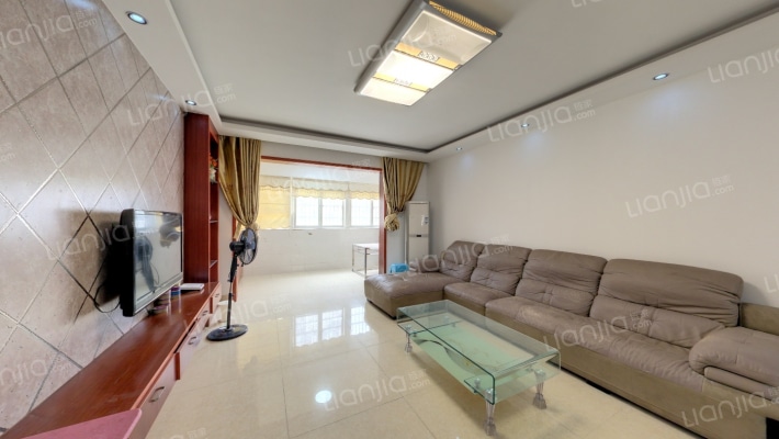 嘉诚花园二手房实景图