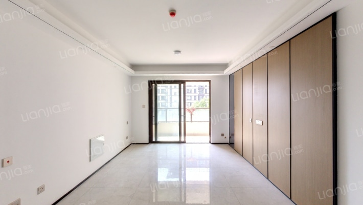 中海凤熙名邸二手房实景图