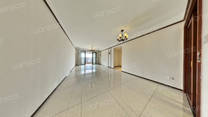 恒大御景半岛二手房实景图