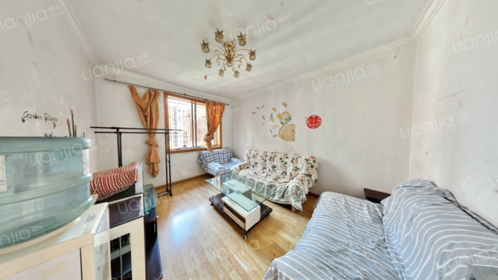 棕树营小区翠峰里二手房实景图