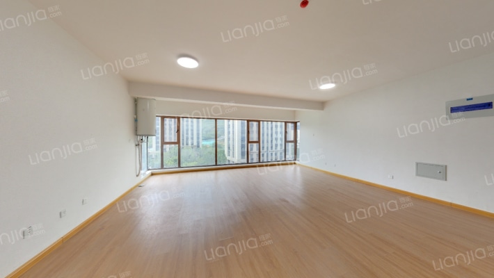 柏悦府二手房实景图