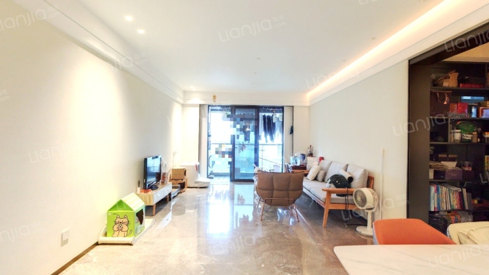 前海丹华二手房实景图