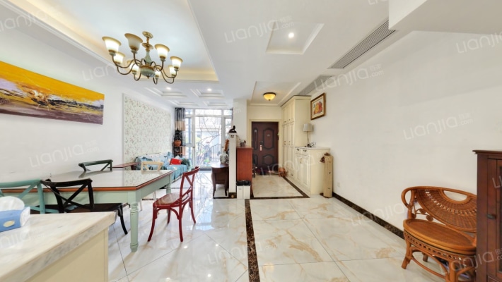 听泉山庄二手房实景图