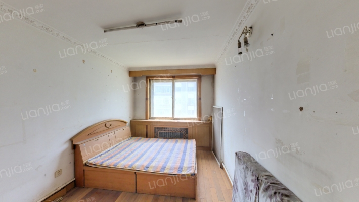 先达小区二手房实景图