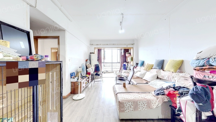 信泰公寓二手房实景图