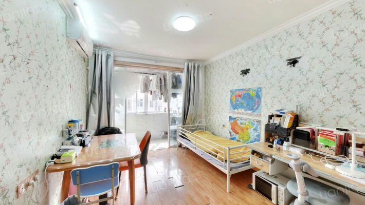 曹张新村第一社区本部二手房实景图