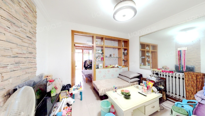 济齐路14-15号二手房实景图