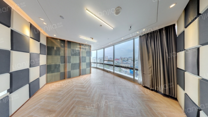 和华·逸林公馆二手房实景图