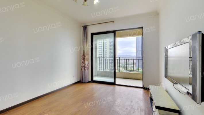 世茂城一期二手房实景图