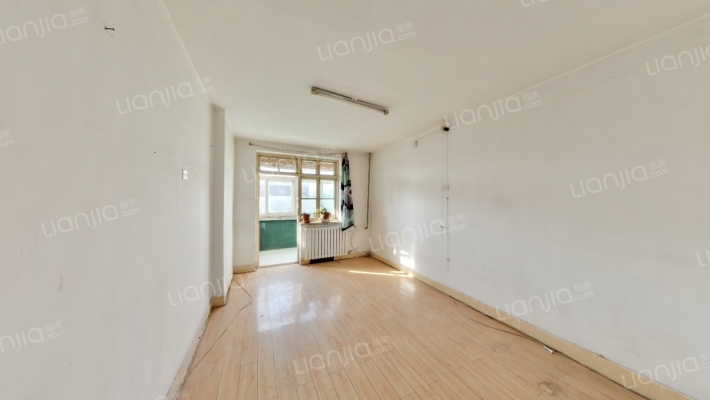 工程里二手房实景图