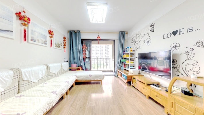 坪山招商花园城北区二手房实景图