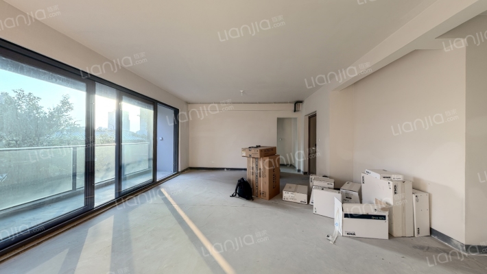 鸿翔东望樾府二手房实景图