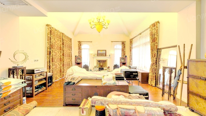 天马高尔夫别墅二手房实景图