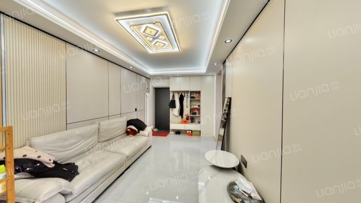 教育科学研究宿舍二手房实景图