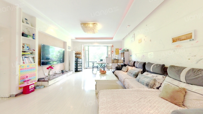 国色天香二手房实景图