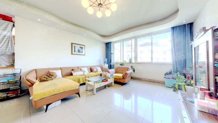 十里大道一段713号二手房实景图