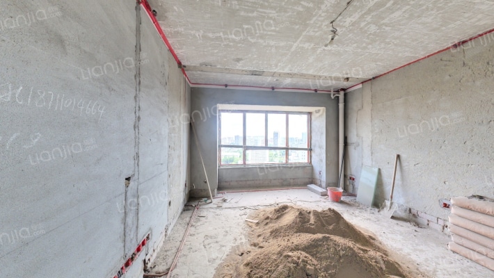 天鸿中央大院二手房实景图