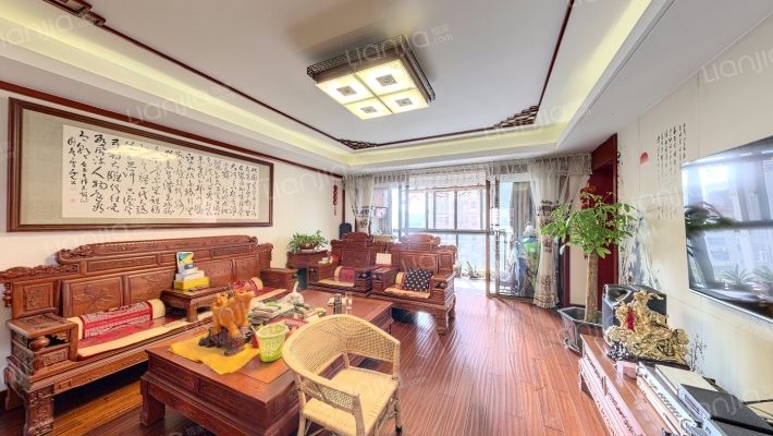 央央春天二手房实景图