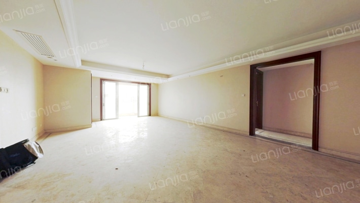 东菱梅湾花园二手房实景图