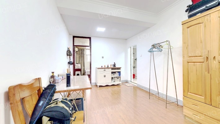 印汽新村二手房实景图