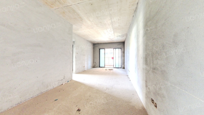 天润嘉园二手房实景图