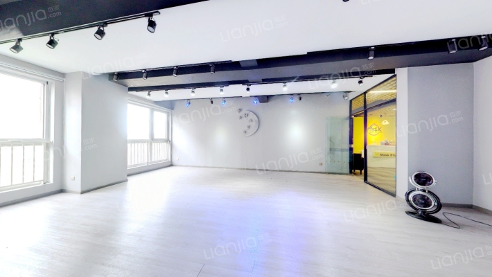 丰德万瑞中心二手房实景图