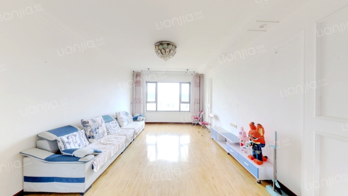 银河国际A区二手房实景图