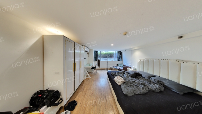 新天地购物中心二手房实景图