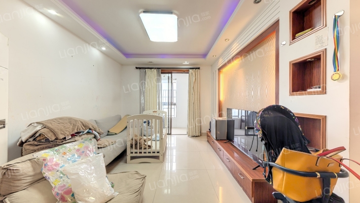 皇家领誉二手房实景图