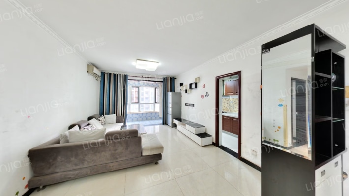 荣城名苑二手房实景图