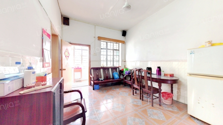 统建二巷二手房实景图