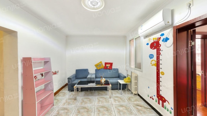西营前街二手房实景图