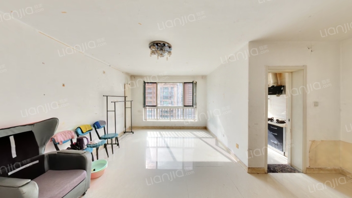 天恒银滩花园A区二手房实景图