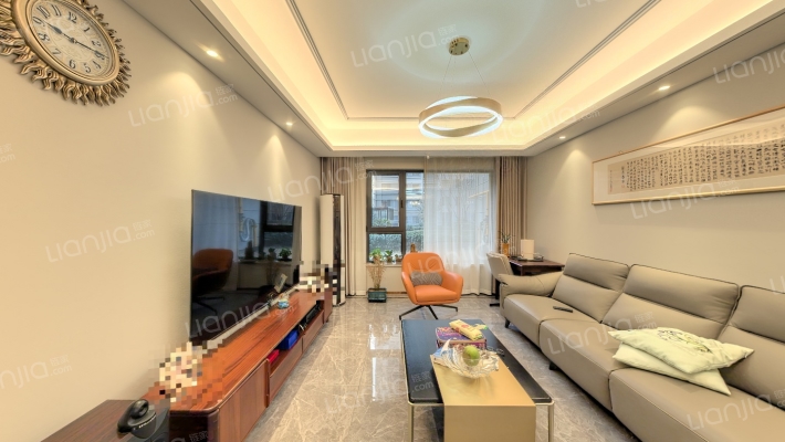 万科璞悦臻园二手房实景图