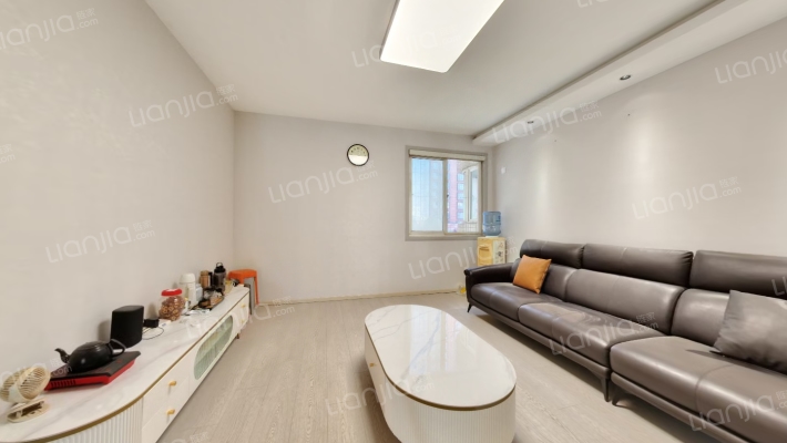 芙蓉名座二手房实景图