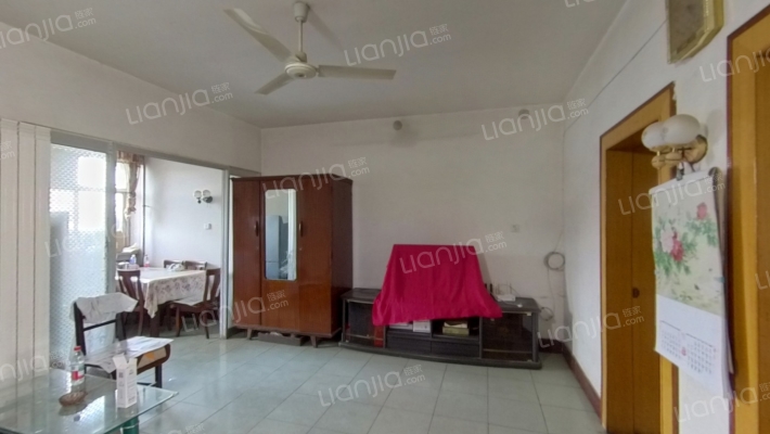 飞翔社区二手房实景图