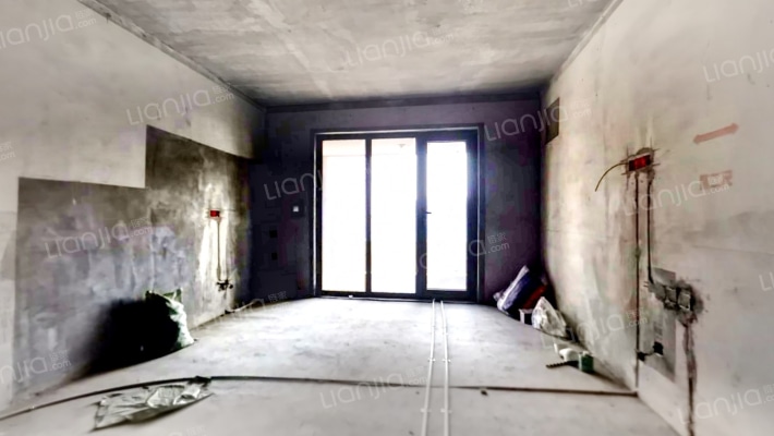 康馨云墅二手房实景图