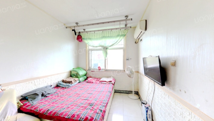 东上金地二手房实景图