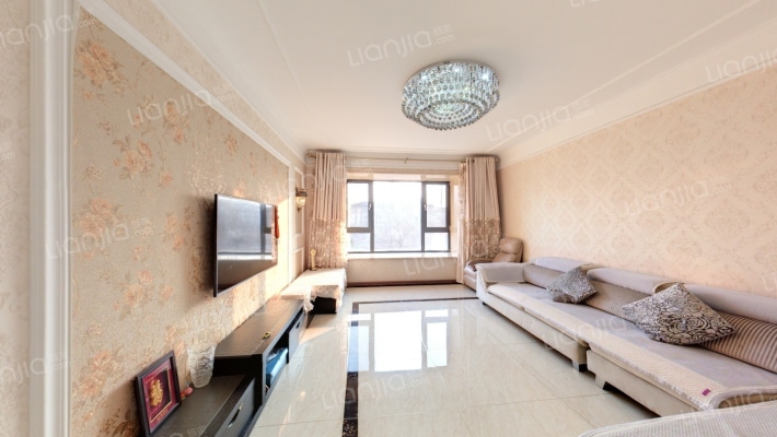 太阳世家云杉居二手房实景图