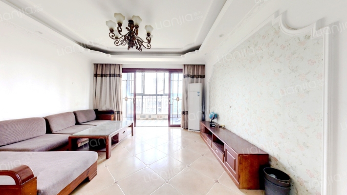 三一荣域二手房实景图