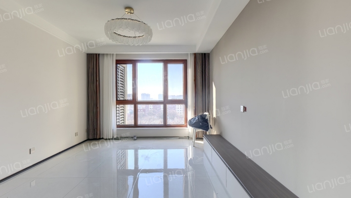 出售金品时代  南北通透两居 精装未住-客厅