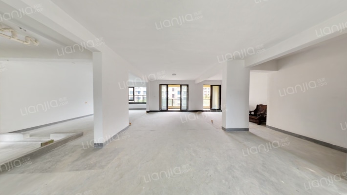 云峰原著二手房实景图