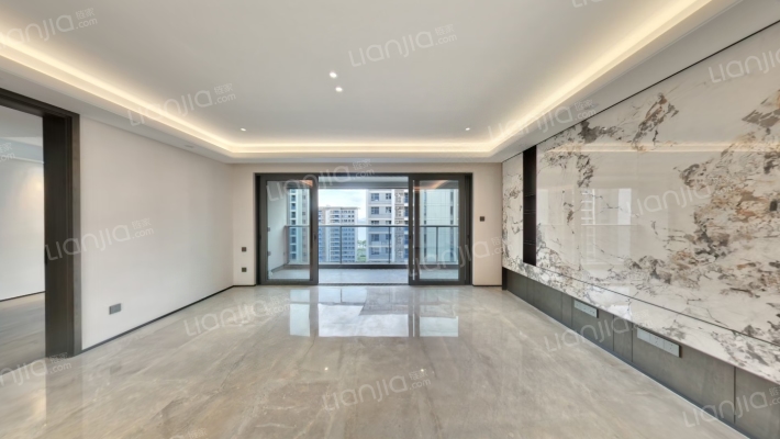 建发华发江月望云二手房实景图