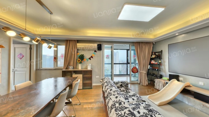 万科九都荟二手房实景图