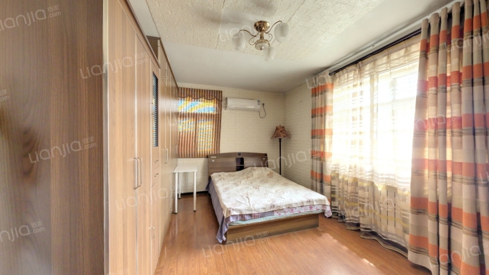 来福里二手房实景图